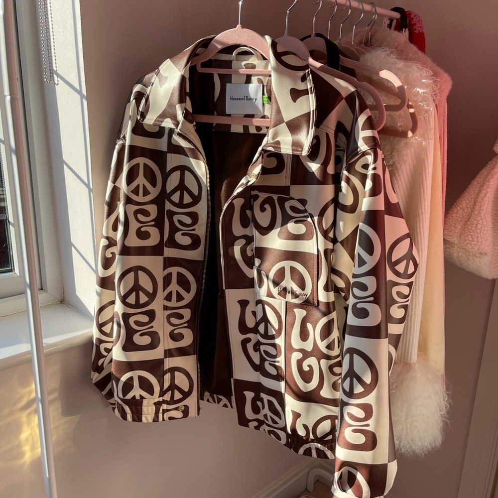 House of Sunny All You Need is Love Bomber jacket 🤎 (NWOT)